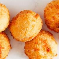 Coconut Macaroons · Chewy and moist coconut macaroons, with a crisp caramelized exterior.
