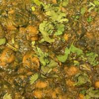 Chana Saag · Spinach puree with chick peas