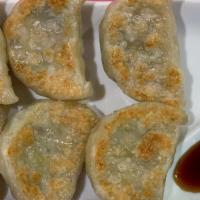 Pan-Fried Dumpling (6 Pcs) · 