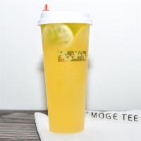 Fresh Lemon Green Tea · Made with fresh lemon and lime.