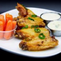 15 Pcs Organic Signature Wings · Choice of 3 Wing Sauces