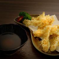 Fried Shrimp / 炸虾 · Cooked in oil shrimp.
