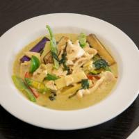 Thai Green Curry · Spicy. Choice of chicken or beef with Thai eggplant, peppers, bamboo shoots, basil and lime ...