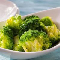 Steamed Broccoli · 