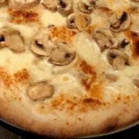 Bianca · Fresh Mozzarella, Parmesan Cheese, Mushrooms, Truffle Oil