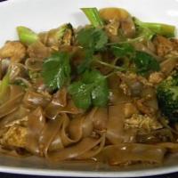Pad See You · Thick rice noodles sauteed with Chinese broccoli, and soy sauce