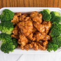 General Tso'S Chicken   左宗雞 · Hot and spicy. Chunks of boneless chicken, lightly breaded, deep-fried, sautéed with dried r...