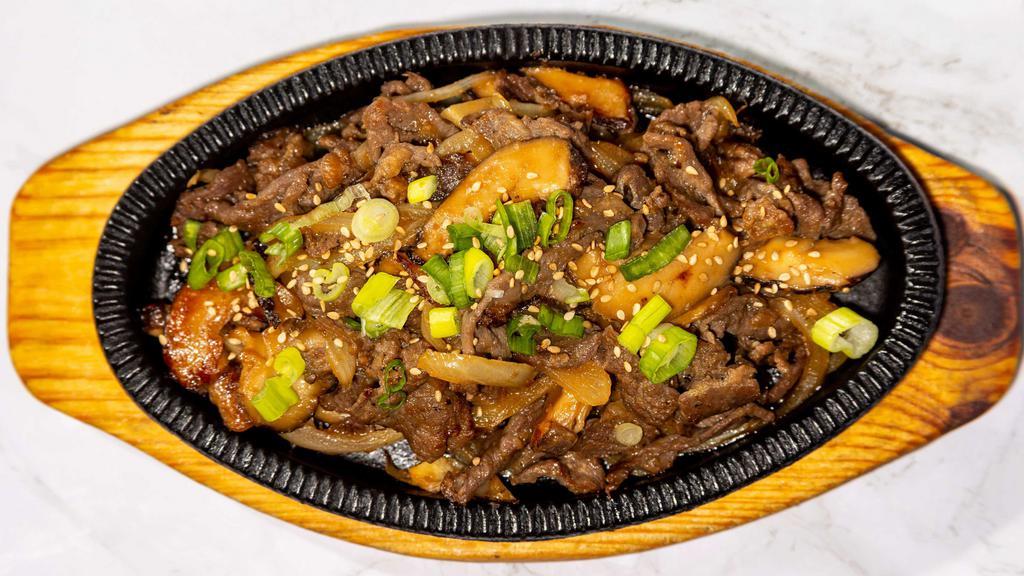 Beef & Shiitake · Pan-fried beef and shiitake mushrooms marinated in special soy sauce.