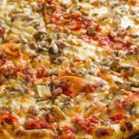 Special Pie (Whole Topping) · Sausage and mushrooms.
