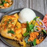 Monday: Sudado De Pollo · -chicken stew served with rice, salad and soup or beans
-sudado de pollo con arroz, ensalada...