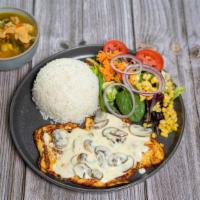 Tuesday: Pechuga En Salsa De Champiñones · -chicken breast with mushroom sauce, rice, salada , soup or beans.
-Pechuga en salsa de cham...