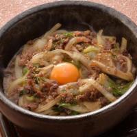 Bogo Sizzling Sukiyaki Udon · stir-fried udon with beef, vegetables & sweet soy.