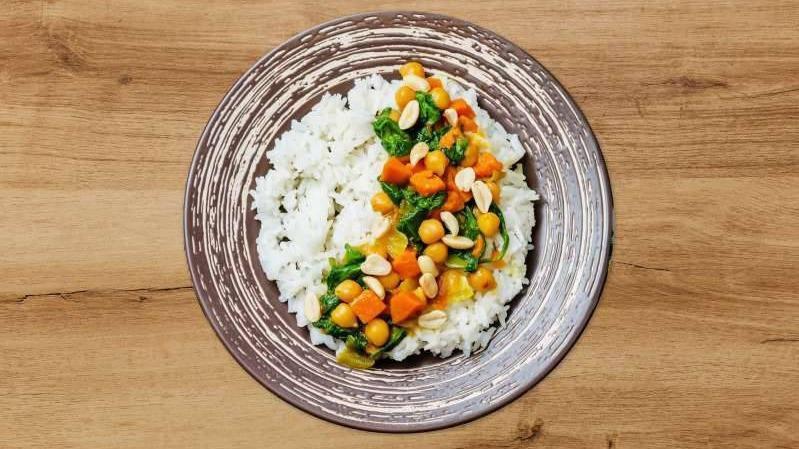 Yogi Platter · Any vegetable curry with basmati rice.