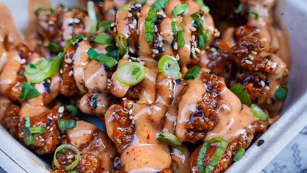 Sweet Chili Chick 'N Pop · with Samurai Sauce and Sesame