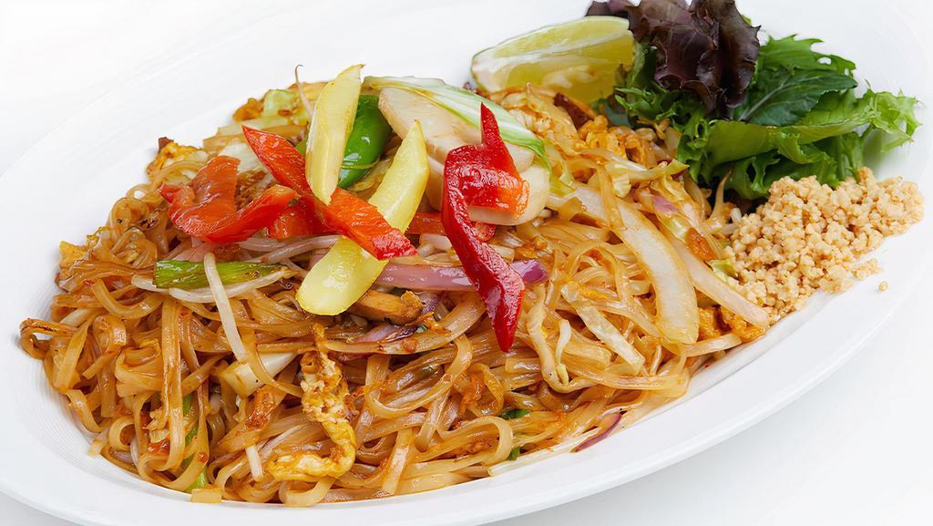 Pad Thai (Thai Noodles) · Vegetable, chicken, beef or shrimp.