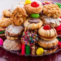Cookie Tray 2Lb · 2 lbs. Suggested party size 8 to 18. Makes the perfect gift.