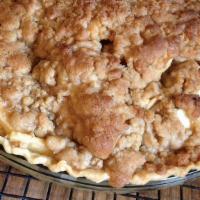 Special Touch Bakery Apple Crumb Pie - Family Favorite!! · Serves 8-10 people, Comes frozen - Please allow 2/3 hours for pie to defrost.