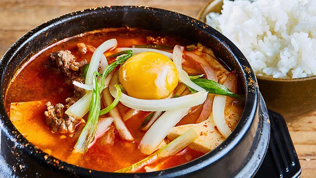 Bulgogi (Beef) Soon Tofu Soup · Spicy Tofu Soup with Bulgogi and Vegetables (Mushroom, Scallion, Onion, Zucchini)
Steamed Rice Together
*** Delivery - No Egg ***
