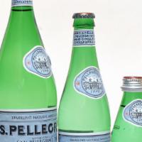 Sparkling Water - S.Pellegrino · – San Pellegrino Sparkling Water
– San Pellegrino Grape Fruit
– San Pellegrino Lemon
– San P...
