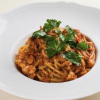 Spaghetti All’Arrabbiata Con Gamberi · Spaghetti Cavaliere Cocco, spicy tomato sauce, red Argentinean shrimp, parsley