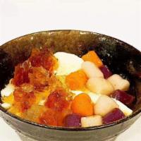 Taro Balls Peach Resin With Tofu Custard / 芋圓桃膠豆腐花 · 