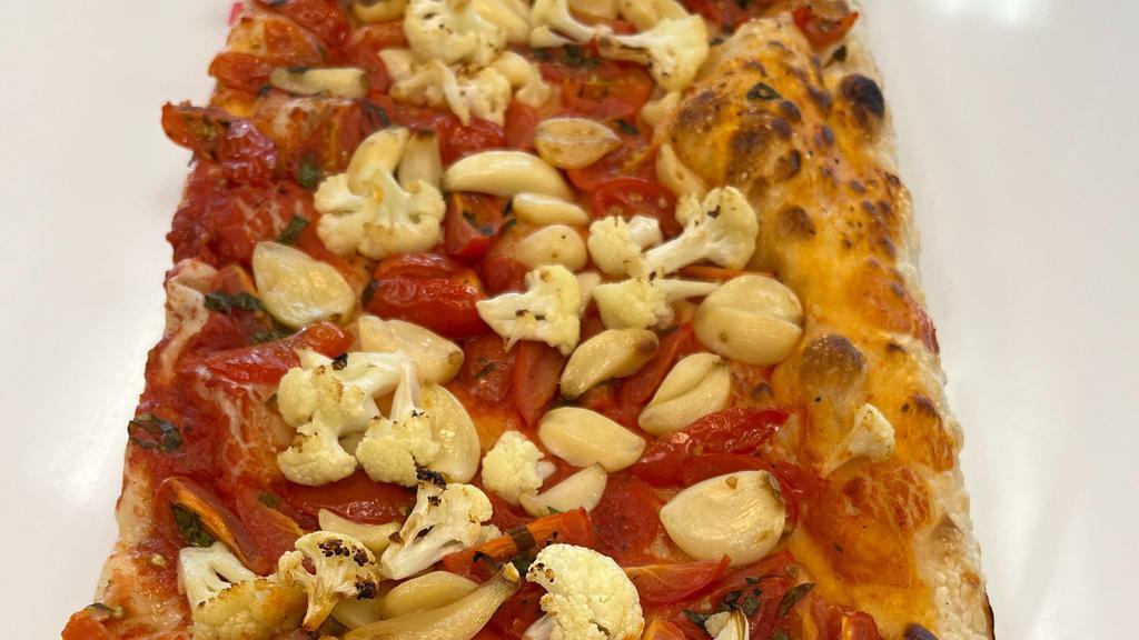 Pomodoro Slice · Tomato, cauliflower, garlic, basil. (Vegan)
