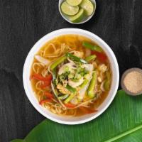 Loco Coco Noodle Soup · Rice noodle, carrot, onion, garlic, broccoli, kaffir lime leaf, lemongrass, galangal, Tom Ya...