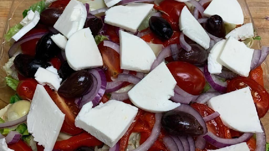 S3 -Antipasto Salad · Romaine Lettuce, Olives, Artichoke Hearts, Tomatoes, Roasted Peppers, Red Onion, Fresh Mozzarella and Balsamic Vinaigrette