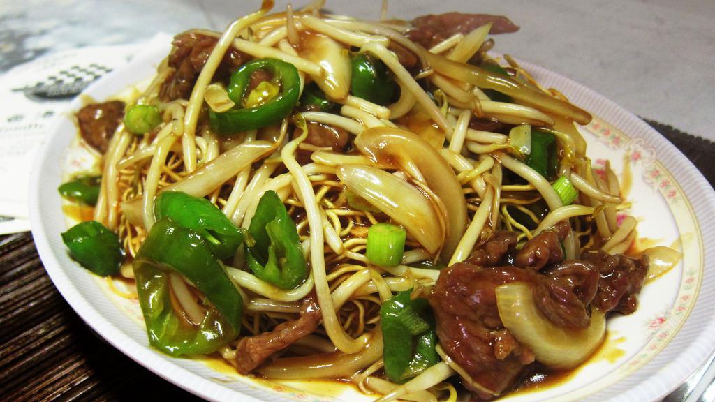 Beef Onion Hot Pepper Sauce California Noodle · Spicy. With hot pepper sauce over California noodle.
