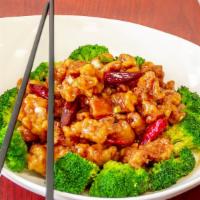 General Tso'S Chicken / 左宗鸡 · Hot & spicy. Chunks of fried chicken (breaded) with special hot sauce, along with broccoli.