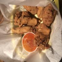 Ninety-Five South Fried Wings · Golden fried wings (choice of plain, buffalo, bbq).