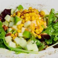 Lunch Insalata Veronica · Mixed greens salad with apple, pine nuts, fresh corn and lemon vinaigrette.