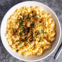 The Classic Mac · Classic rich and creamy cheesy mac and cheese. Add toppings and make it your own!