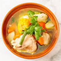 Caldo De Pollo Y Verduras · Chicken Vegetable soup