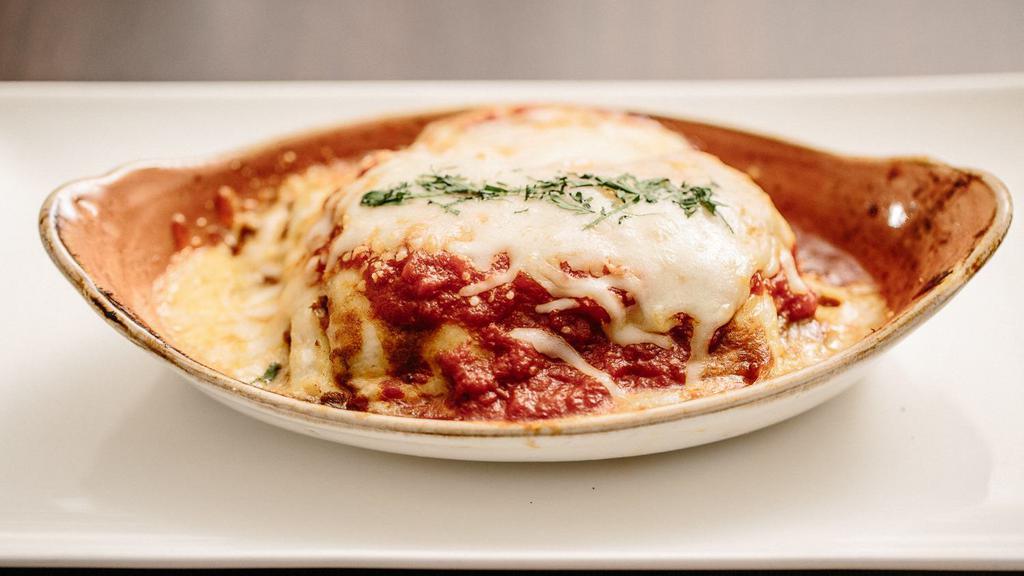 Lasagna · Wagyu bolognese, béchamel sauce.