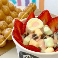 Bubble Waffle Set · Includes: Bubble Waffle, Ice Cream (1scoop), 2 Toppings, 1 Syrup