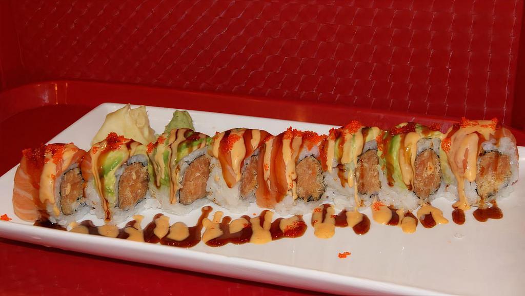 Tokyo Roll
 · Spicy salmon inside, salmon and avocado outside and topped with spicy mayo, eel sauce and tobiko.