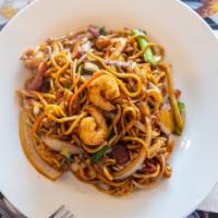 House Special Lo Mein · No rice.