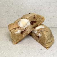 Smore'S Cookie · Homemade by @jubsbakery. Ingredient list: chocolate chips, graham crackers, marshmallows, eg...
