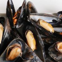 2 Lb Green Shell Mussels · 