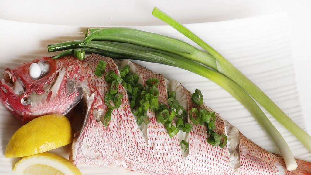 Red Snapper · Whole fish.