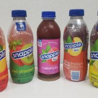 Snapple · Please choose flavor:
Mango madness, Kiwi Strawberry, Raspberry tea, Peach tea, Lemon Tea