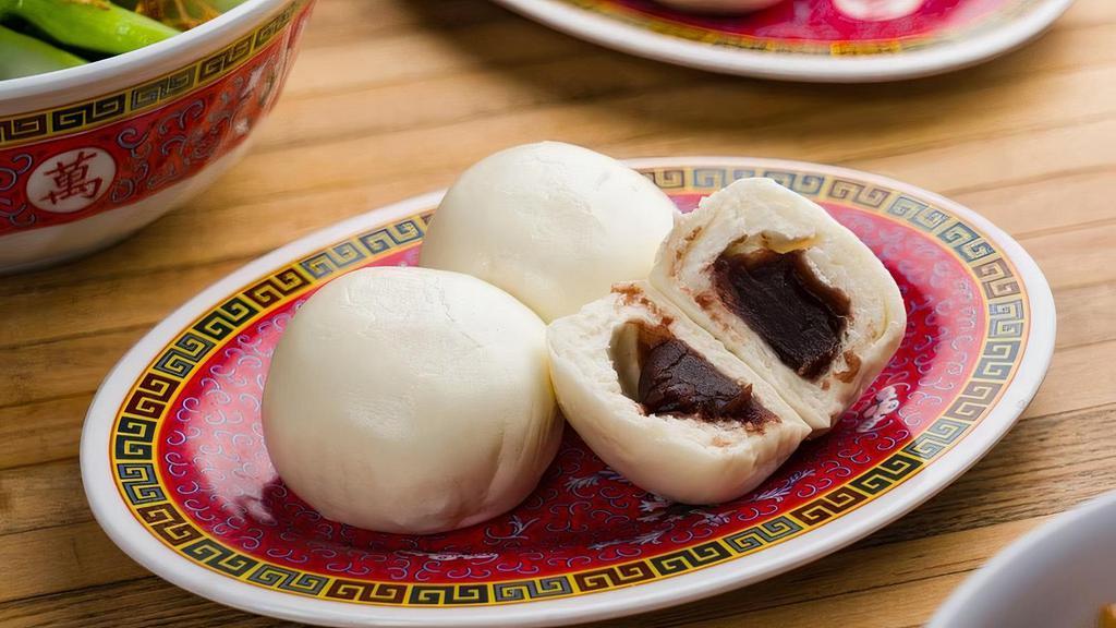 Red Bean Buns (Vg) · Steamed dessert buns with red bean filling (3 pieces).
