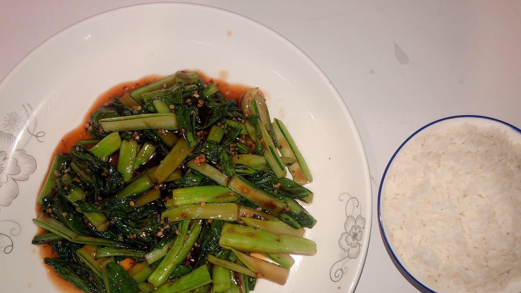 Chinese Broccoli With Garlic Sauce · Hot and spicy.