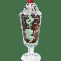 Mint Cookie Crunch Sundae · Mint Chocolate Chip ice cream with crushed Oreo® Cookie Pieces and our signature hot fudge.