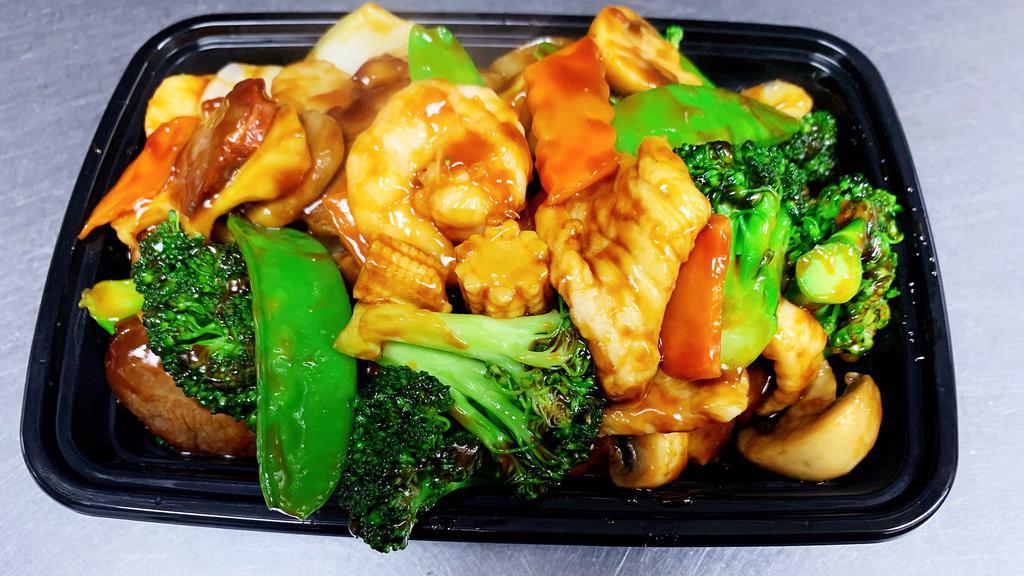 Hunan Triple Delight · Spicy. Hot and spicy.