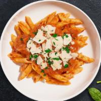 It'S The Vodka Talking Pasta (Penne) · Creamy tomato and white sauce blend cooked with penne. Served with garlic bread.