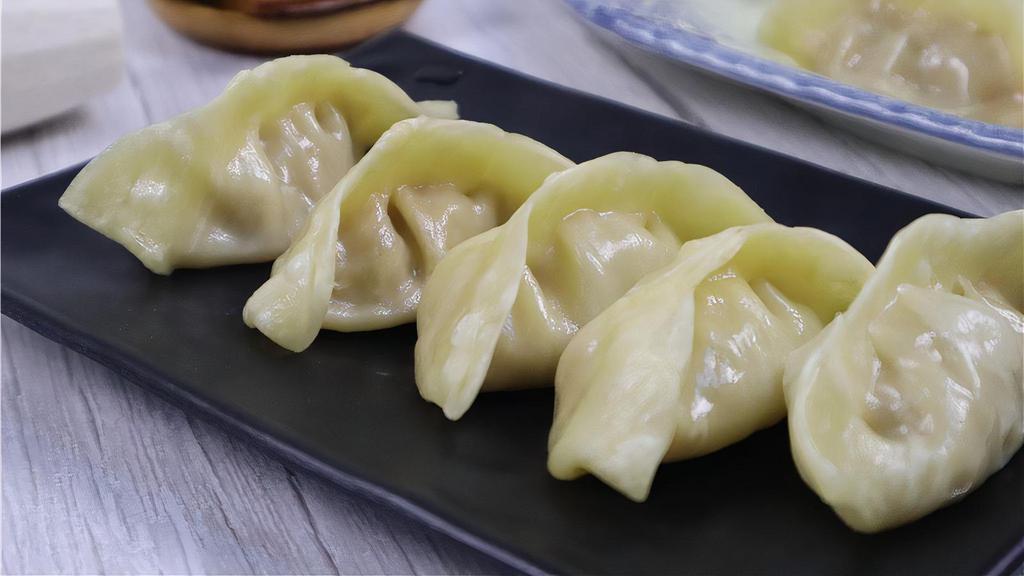 Steamed Dumpling/蒸饺 · service with 4/4个