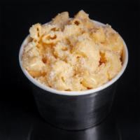 Sam'S Mac N' Cheese · Macaroni in a 3 cheese blended sauce, topped with Parmesan