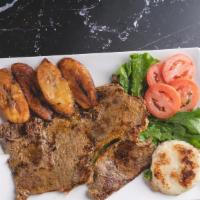 Grilled Steak (Carne Asada) · Grilled steak with rice, beans, sweet plantain and arepa.
Carne asada con arroz, frijoles, m...
